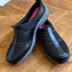 Black Easy Spirt “Argyle” shoes 11m